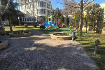 Satılır Yeni Tikili Yasamalda