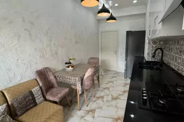 Satılır Yeni Tikili Nərimanov Parkı