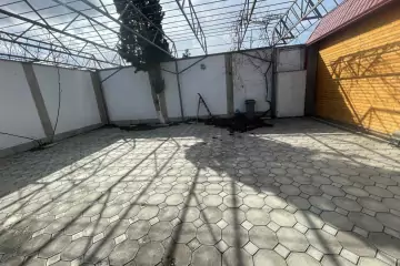Satılır Bağ Evi Goradildə