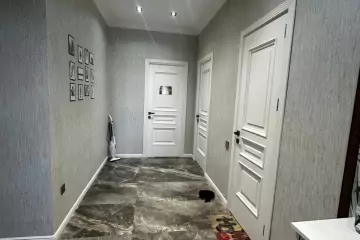 Satılır Yeni Tikili Heydər əliyev Mərkəzində