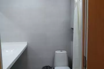 Satılır Yeni Tikili Ağ şəhər Kompleksində