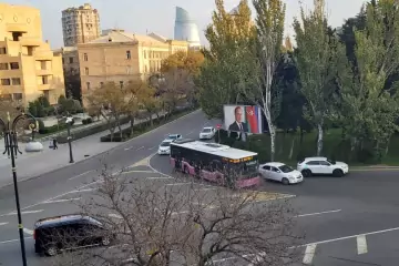 Satılır Köhnə Tikili Elmler Akademiyasıda