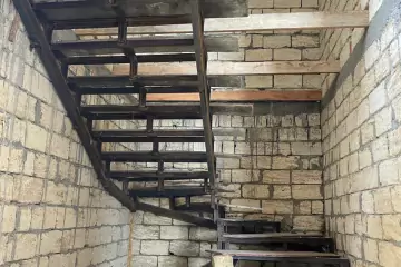 Satılır Bağ Evi Nardaranda