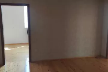 Satılır Həyət Evi Hökməlidə