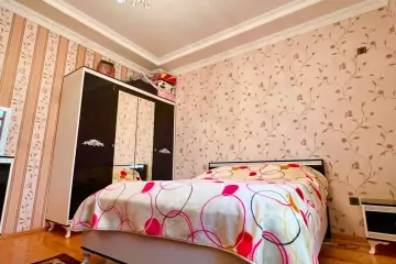 Satılır Bağ Evi Buzovnada