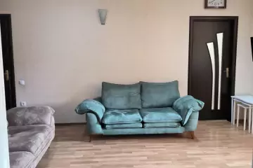 Satılır Yeni Tikili Yeni Bakida