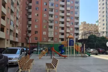 Satılır Yeni Tikili Bakıda