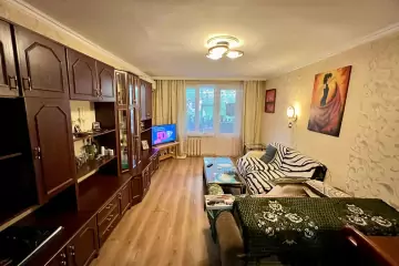 Satılır Köhnə Tikili Gənclikdə