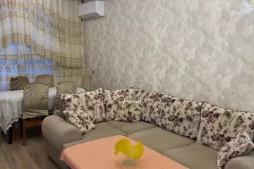 Aylıq Kirayə Yeni Tikili Binədə