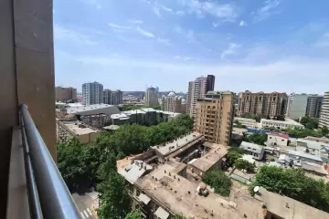 Satılır Yeni Tikili 28 May Metrosu ətrafında