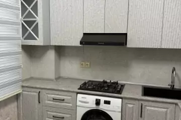 Aylıq Kirayə Yeni Tikili Binədə