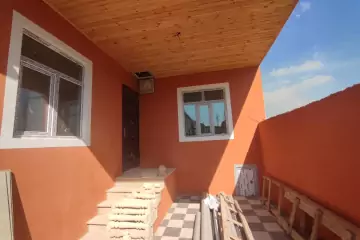 Satılır Həyət Evi Bakıda
