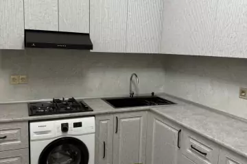 Aylıq Kirayə Yeni Tikili Binədə