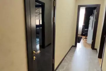 Satılır Yeni Tikili Elmler Akademiyasıda