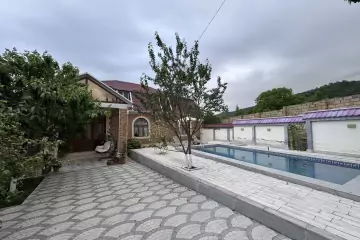 Günlük Kirayə Villa Qəbələ şəhərində