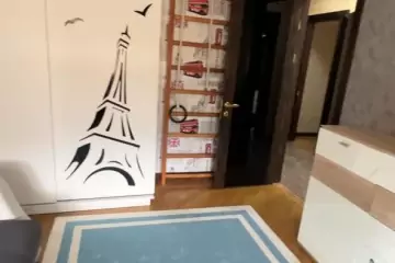 Satılır Yeni Tikili Elmler Akademiyasıda