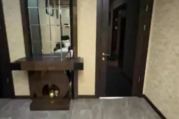 Satılır Yeni Tikili Elmler Akademiyasıda