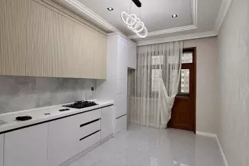 Satılır Yeni Tikili Bakıda
