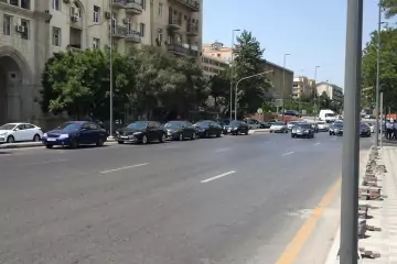 Satılır Köhnə Tikili Elmler Akademiyasıda