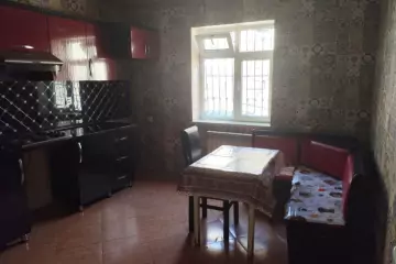Satılır Bağ Evi Buzovnada