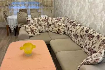 Aylıq Kirayə Yeni Tikili Binədə