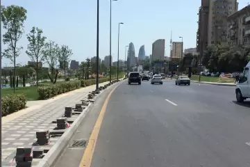 Satılır Köhnə Tikili Elmler Akademiyasıda