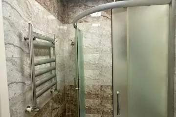 Satılır Yeni Tikili Yasamalda