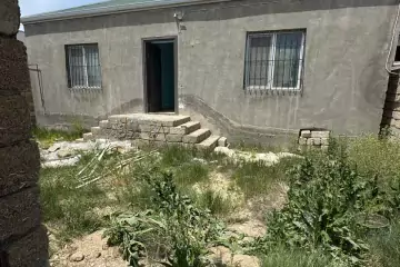 Satılır Həyət Evi Buzovnada