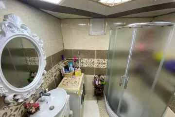 Satılır Yeni Tikili Nərimanov Heykəlində