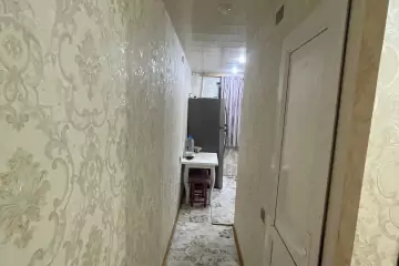 Satılır Köhnə Tikili 8-ci Kilometrdə
