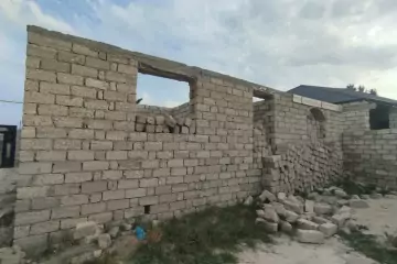 Satılır Həyət Evi Buzovnada