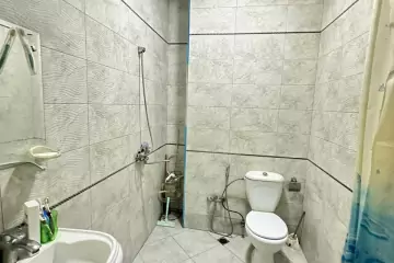 Satılır Yeni Tikili Yasamalda
