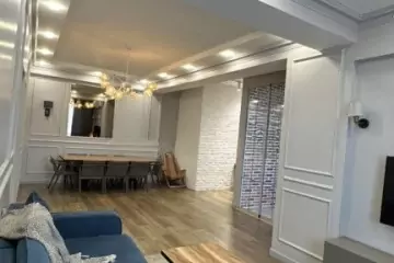 Satılır Yeni Tikili Badamdarda