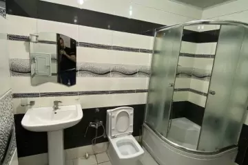 Satılır Yeni Tikili 8-ci Mikrorayonda