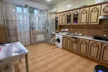 Satılır Yeni Tikili Ukraniya Dairəsida