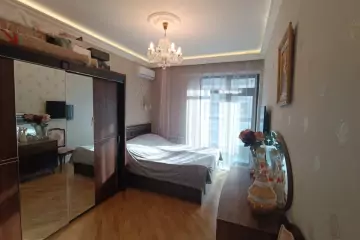 Aylıq Kirayə Yeni Tikili Elmler Akademiyasıda