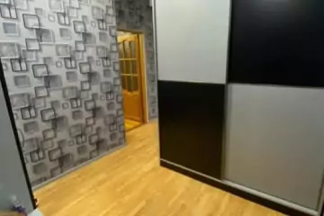 Satılır Yeni Tikili Ukraniya Dairəsida