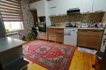 Satılır Həyət Evi Sarayda