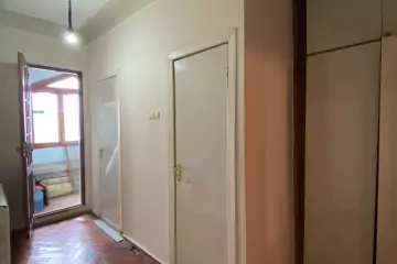 Satılır Köhnə Tikili Yasamalda