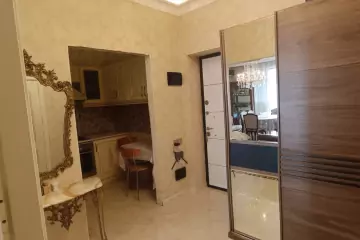 Aylıq Kirayə Yeni Tikili Elmler Akademiyasıda