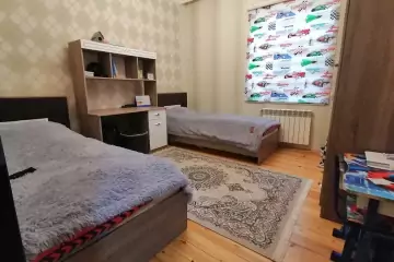 Satılır Həyət Evi Sarayda