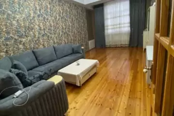 Satılır Yeni Tikili Ukraniya Dairəsida
