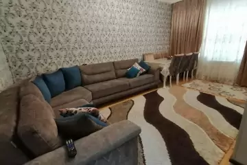 Satılır Həyət Evi Sarayda