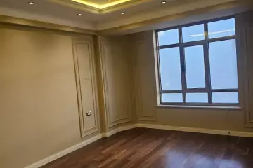 Satılır Yeni Tikili Elmler Akademiyasıda