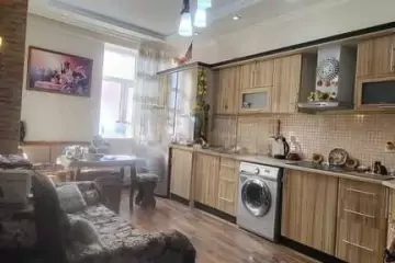 Satılır Yeni Tikili Ağ şəhər Kompleksində