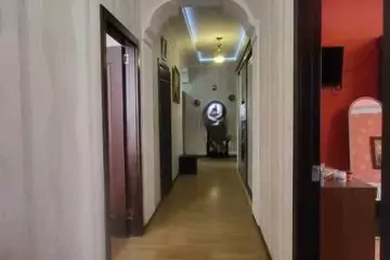 Satılır Yeni Tikili Ağ şəhər Kompleksində