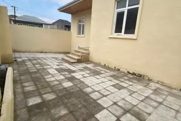 Satılır Həyət Evi Bakıda