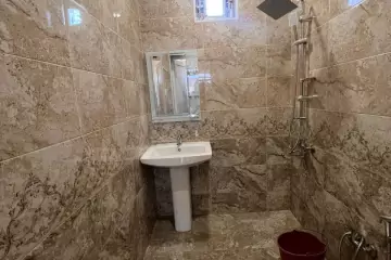 Satılır Həyət Evi Bakıda