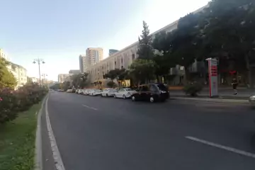 Satılır Köhnə Tikili İzmir Parkı