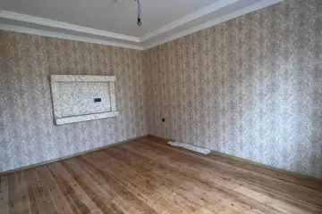 Satılır Həyət Evi Bakıda